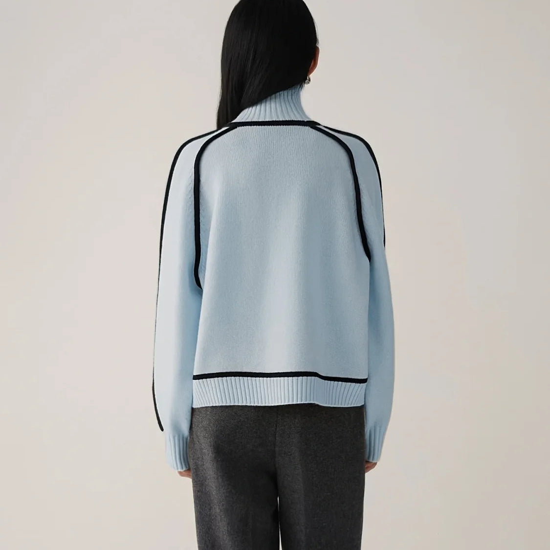 Jersey de Cuello Alto Bicolor para Mujer | Punto con Ribete en Contraste
