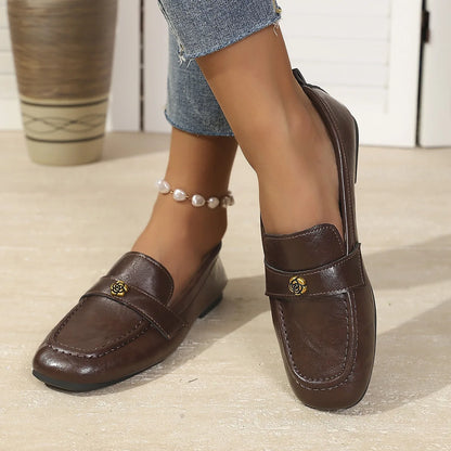Mocasines para Mujer | Mocasines con Broche Floral Dorado