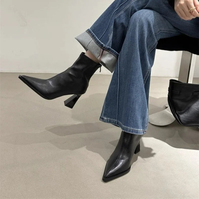 Botines de Tacón Grueso para Mujer | Botines de Invierno Punta Fina
