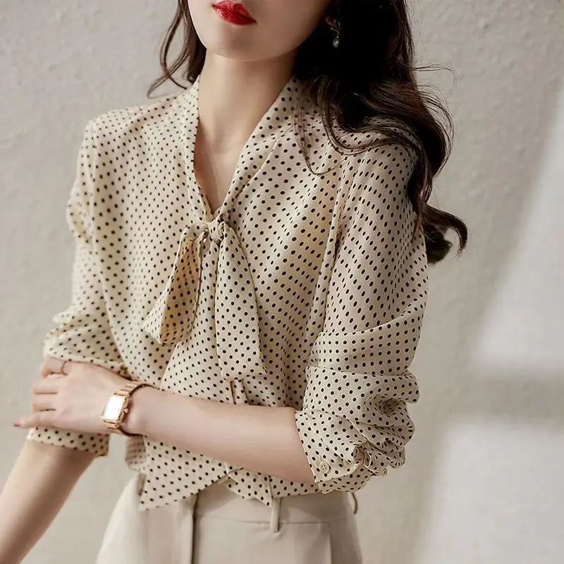 Blusa de Lunares con Lazada al Cuello para Mujer | Blusa Vintage Pussy Bow