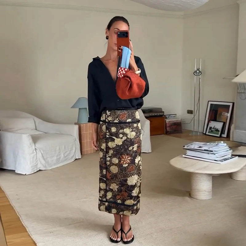 Falda Midi Cruzada para Mujer | Estampado Floral en Tonos Tierra