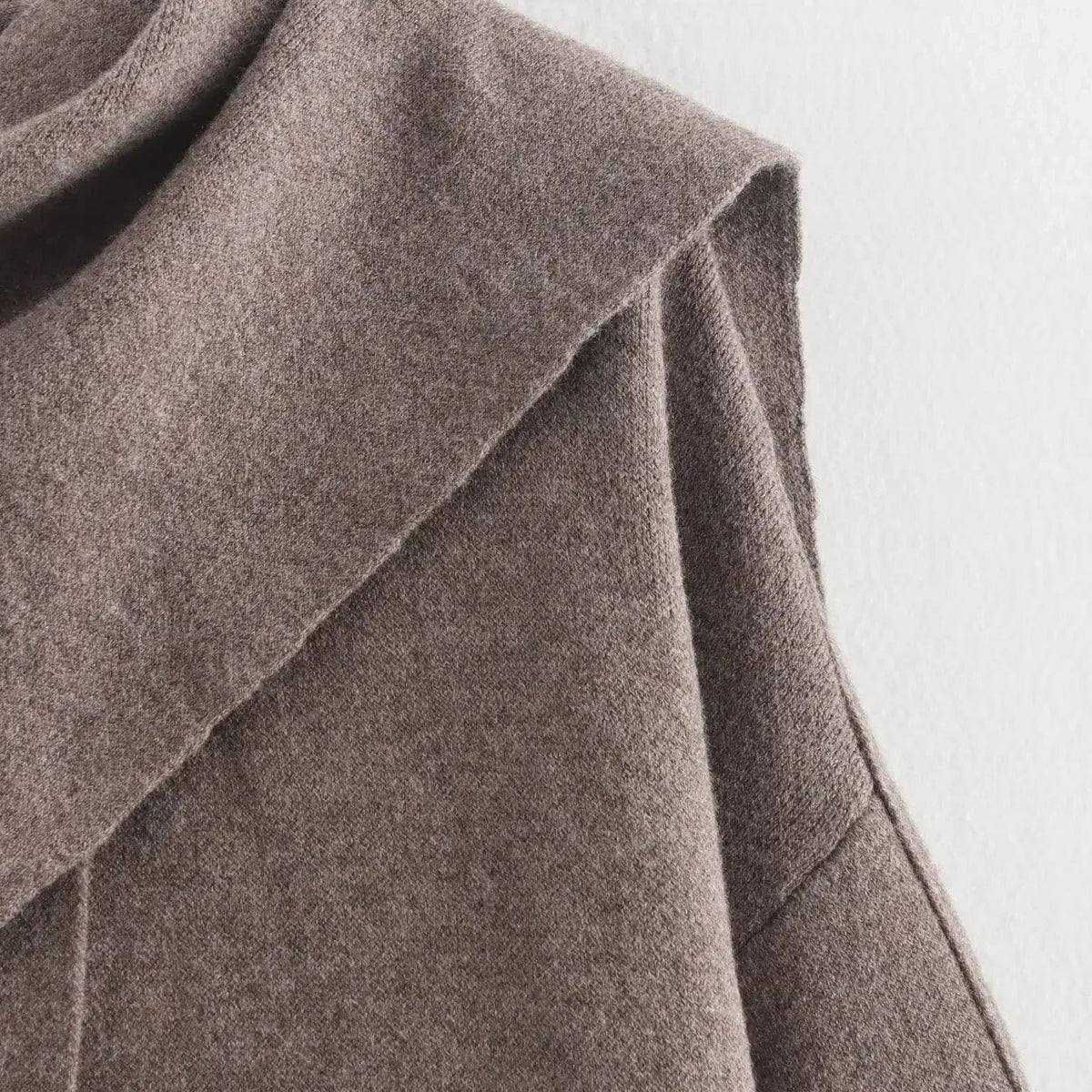 Jersey Oversize de Punto para Mujer | Con Bufanda Cruzada Estilo Capa