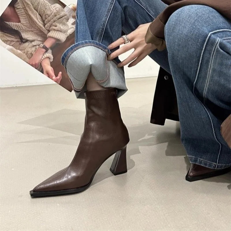 Botines de Tacón Grueso para Mujer | Botines de Invierno Punta Fina