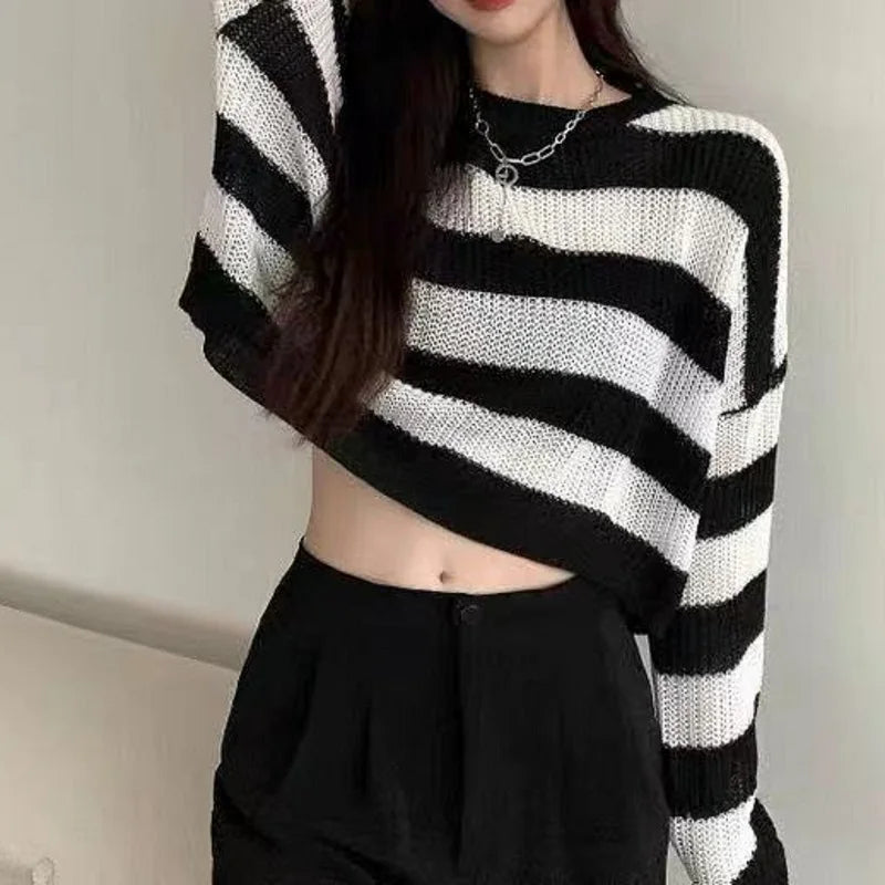 Jersey Crop de Rayas Blanco para Mujer | Punto Oversize