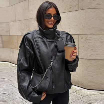 Chaqueta de Piel Sintética Oversize para Mujer | Bomber Motero de Cuello Alto