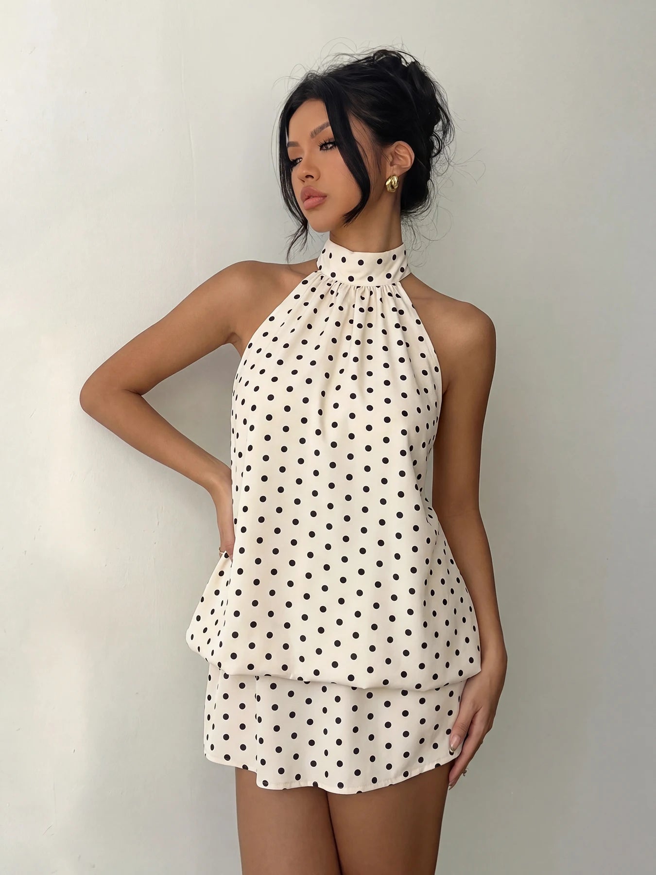 Vestido Corto de Lunares con Cuello Halter para Mujer | Vestido de Verano Vintage con Espalda al Aire