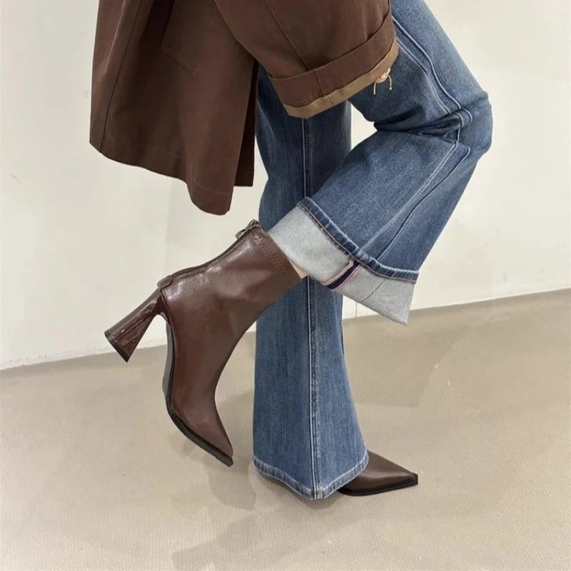 Botines de Tacón Grueso para Mujer | Botines de Invierno Punta Fina