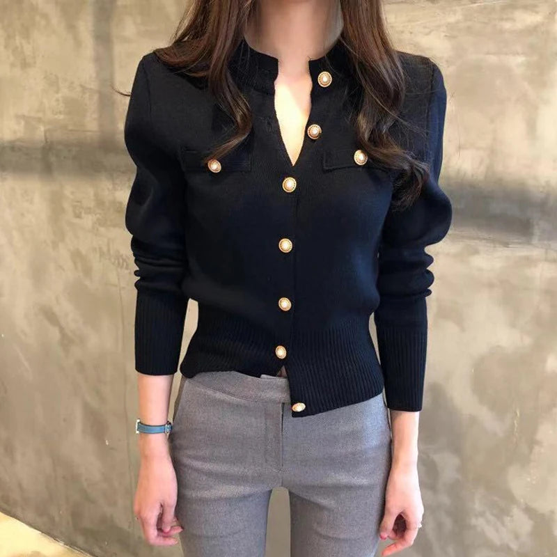 Cárdigan Corto para Mujer | Chaqueta de Punto Entallada con Botones Dorados
