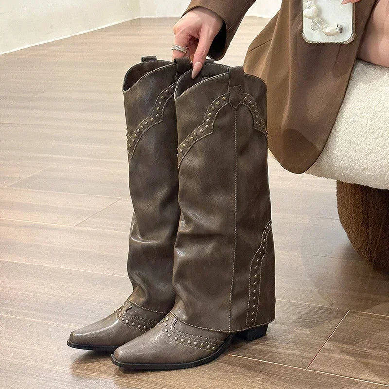 Botas Cowboy con Tachuelas para Mujer | Botas Vaqueras de Caña Alta