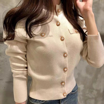 Cárdigan Corto para Mujer | Chaqueta de Punto Entallada con Botones Dorados