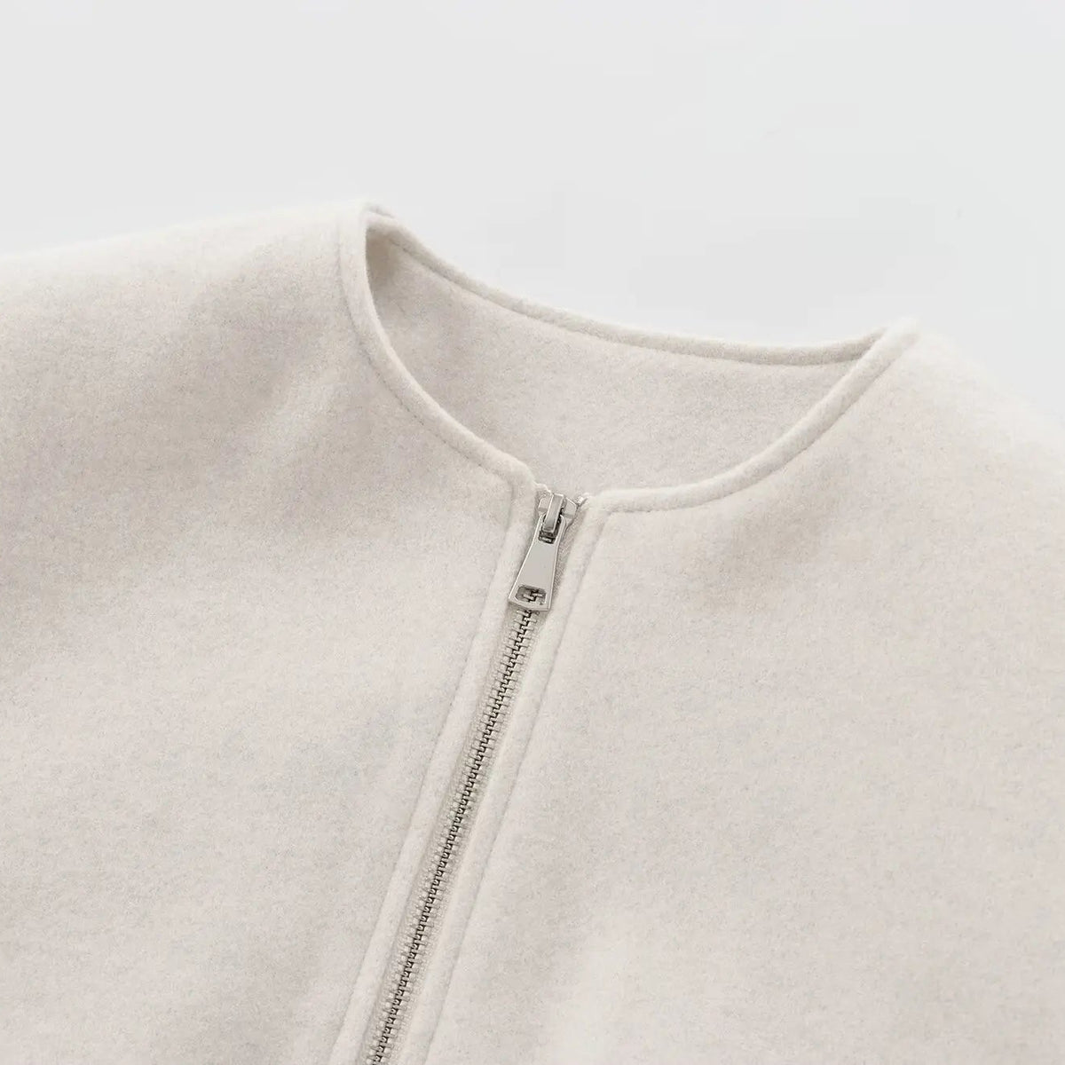 Chaqueta Bomber Cropped para Mujer | Deportiva de Manga Larga con Cremallera