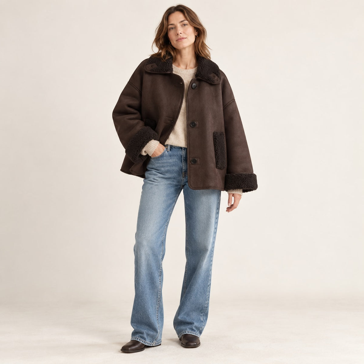 Chaqueta doble faz marrón de corte oversize vista completa