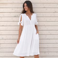 Vestido midi boho blanco escote en pico Carlota Maré - portada