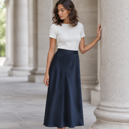 Falda Satinada Midi Azul marino
