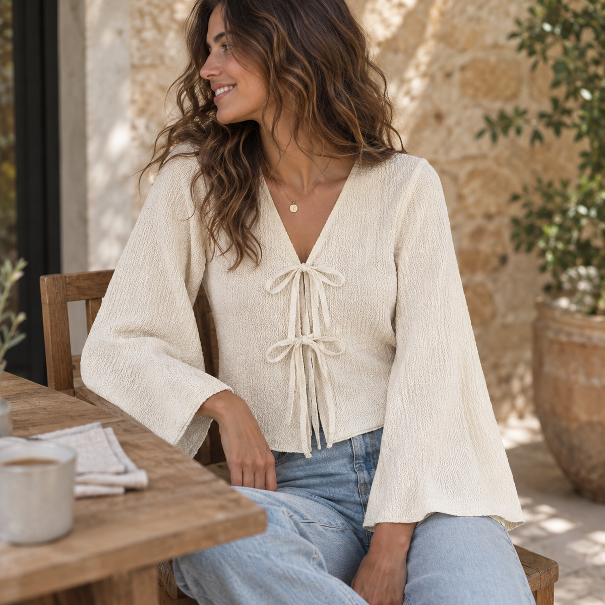 Blusa de Punto con Lazada color Albaricoque
