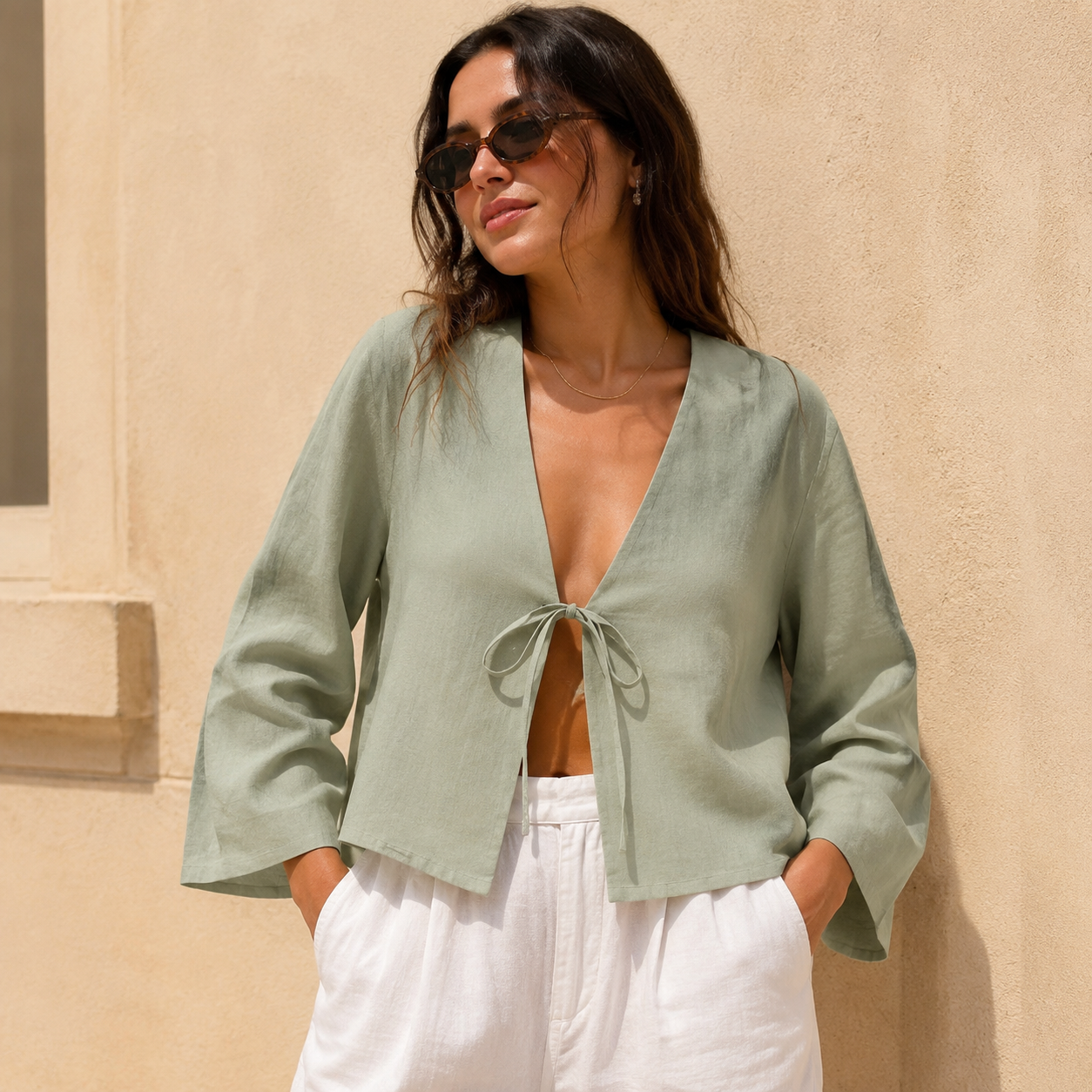 Blusa de lazos verde, portada