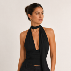 Top halter anudado negro Carlota Maré - catálogo